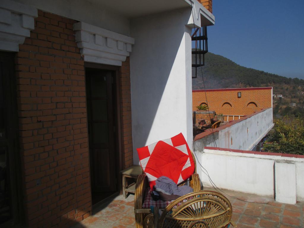 Hotel Swiss Dakshinkali Buitenkant foto