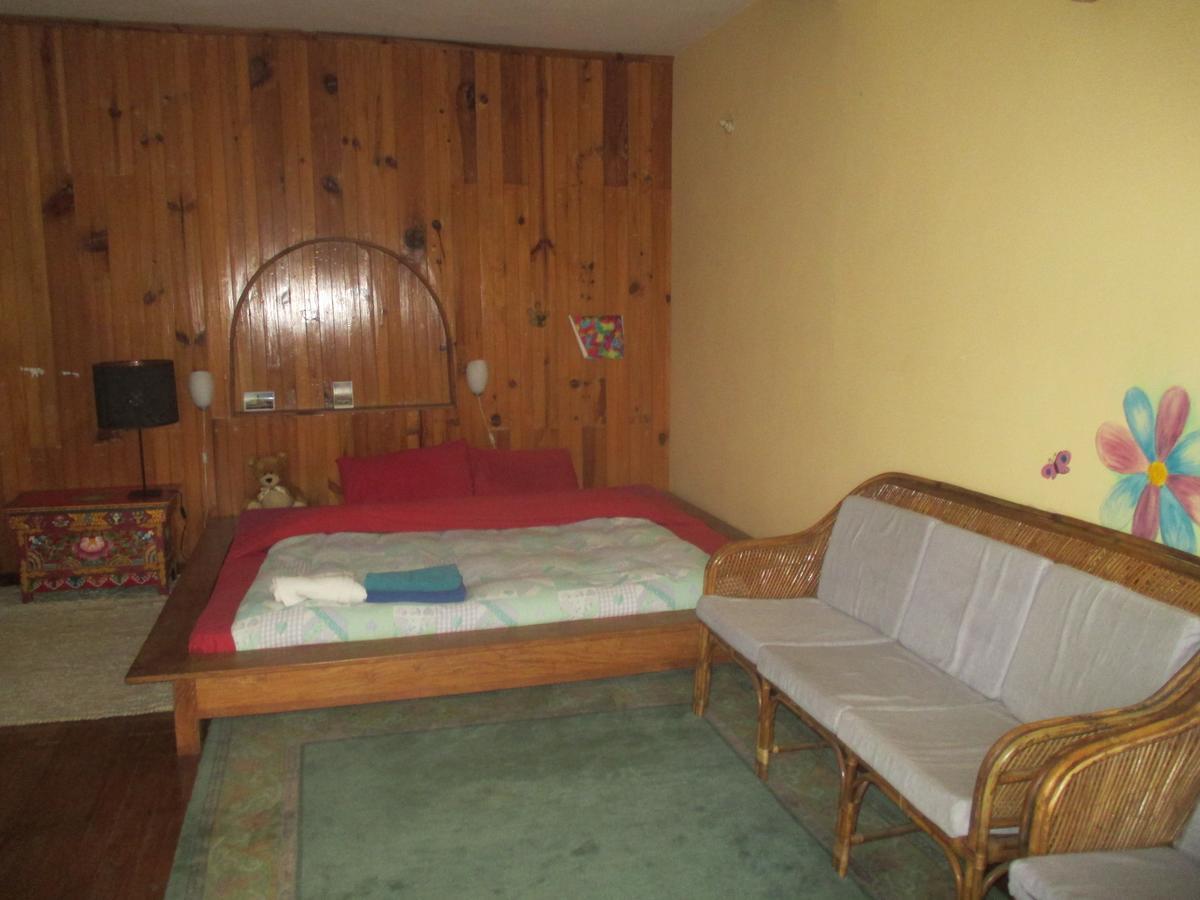 Hotel Swiss Dakshinkali Buitenkant foto